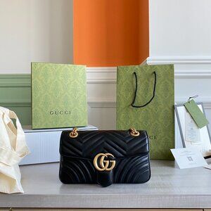 ✨Gucci Black Leather GG Marmont Bag with Gold Chain